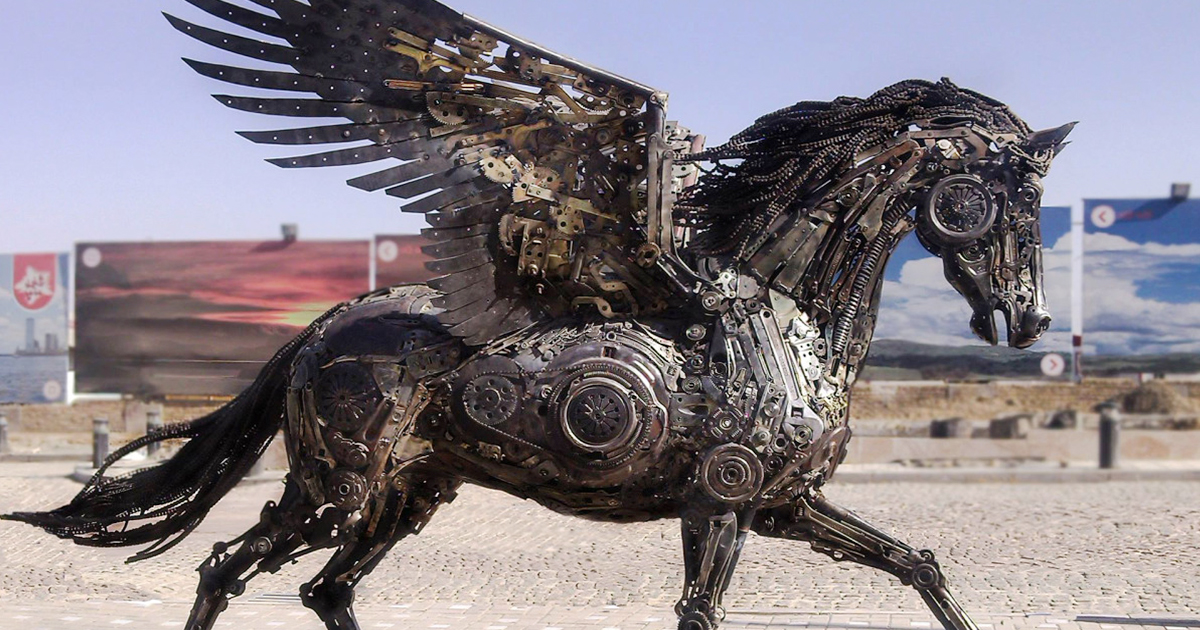 scrap-metal-steampunk-animal-sculpture-hasan-novrozi-fb.jpg