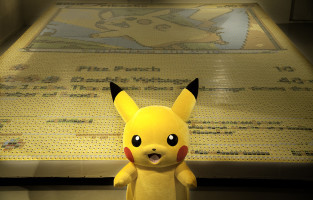 Pikachu_and_the_the_record_breaking_mosaic