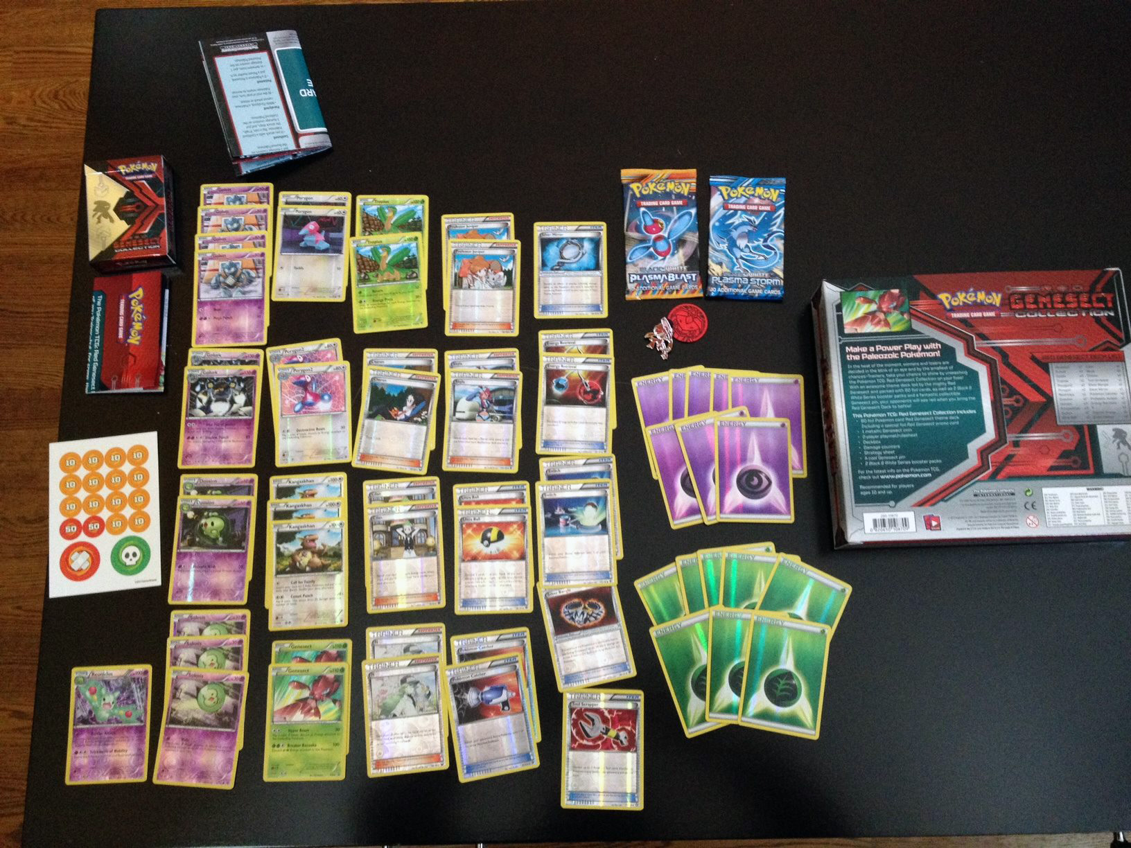 Pokémon TCG - Red Genesect Collection