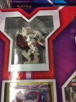 Mega Mewtwo Y Pearl Figurine