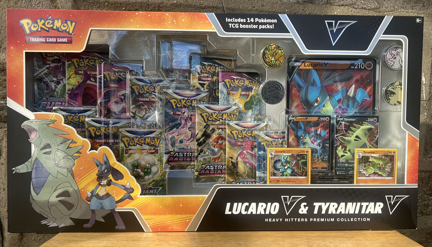 Pokémon TCG: Heavy Hitters Premium Collection (Fall 2023